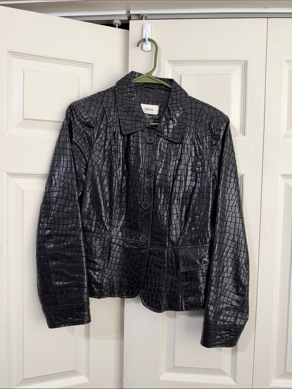 Neiman Marcus women's Black Croc-Embossed Leather button Bomber classic Jacket